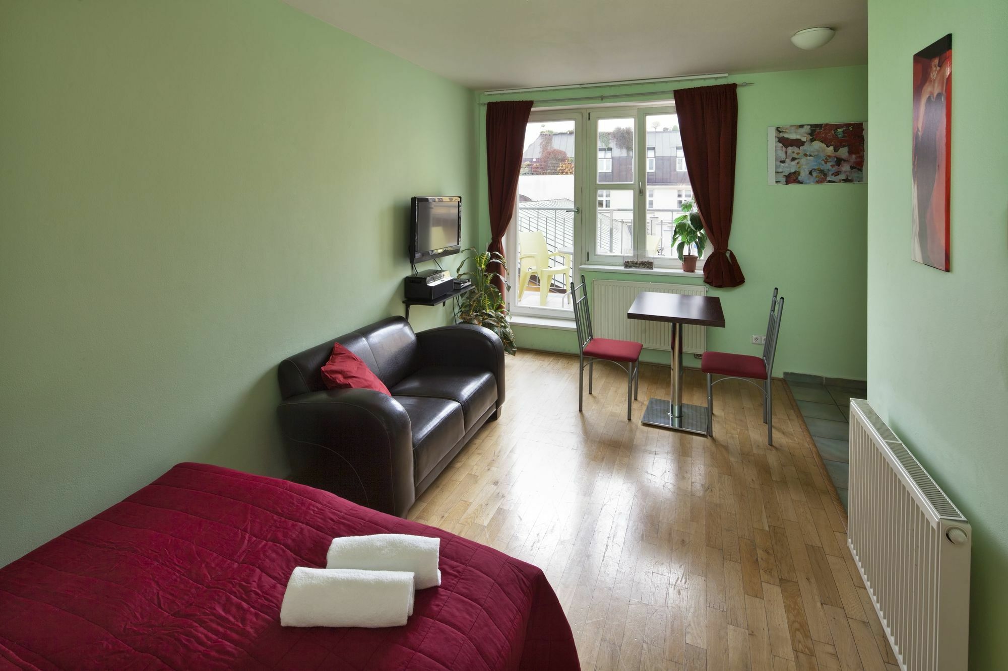 Capital Apartments Прага Экстерьер фото