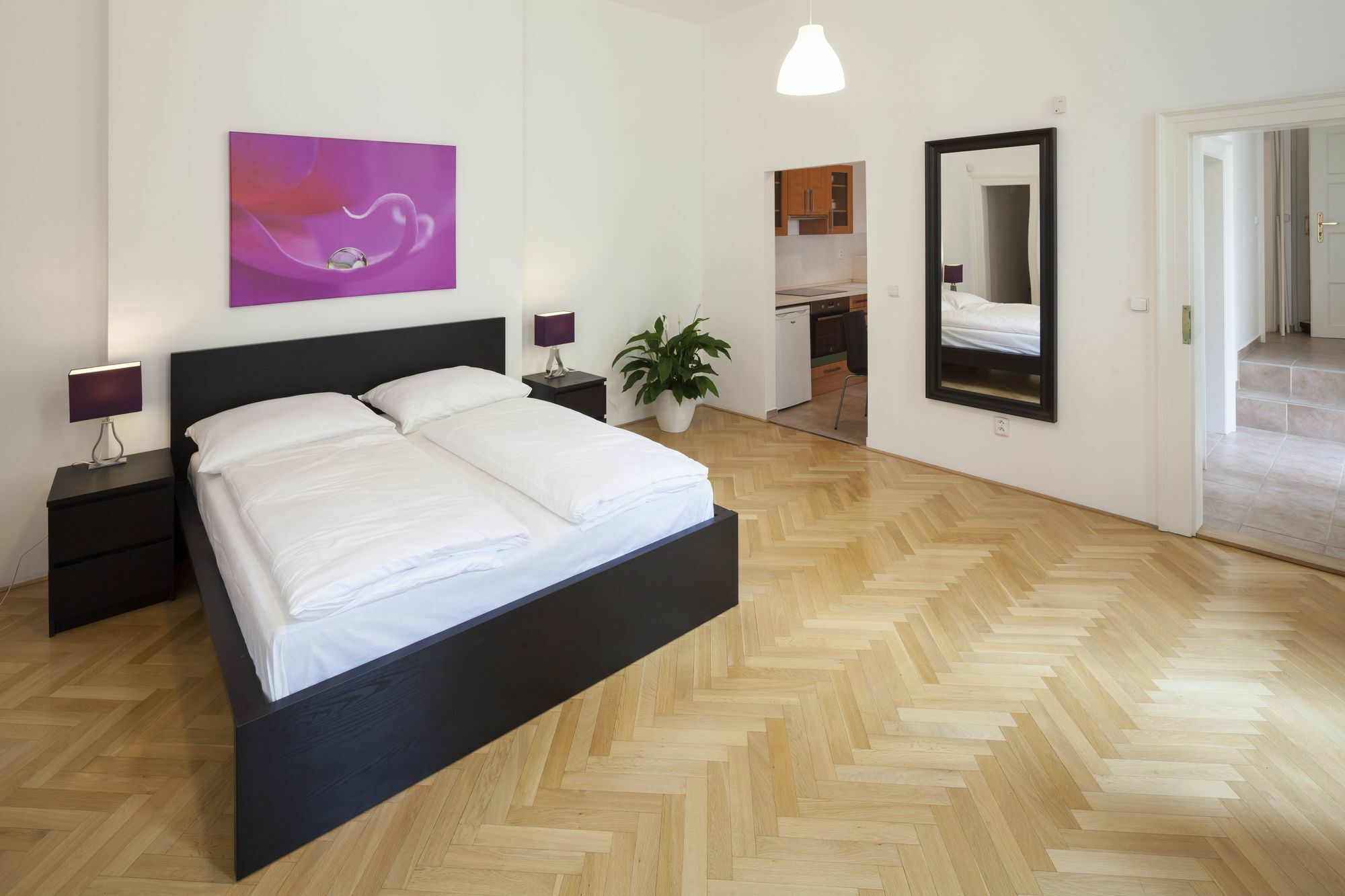 Capital Apartments Прага Экстерьер фото