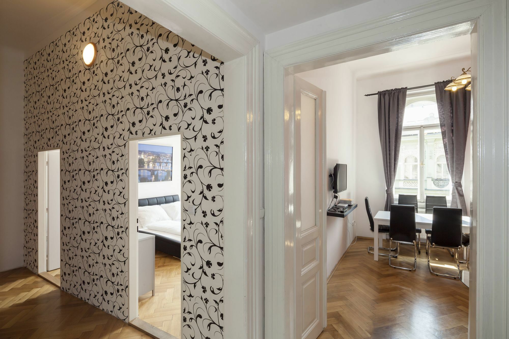 Capital Apartments Прага Экстерьер фото