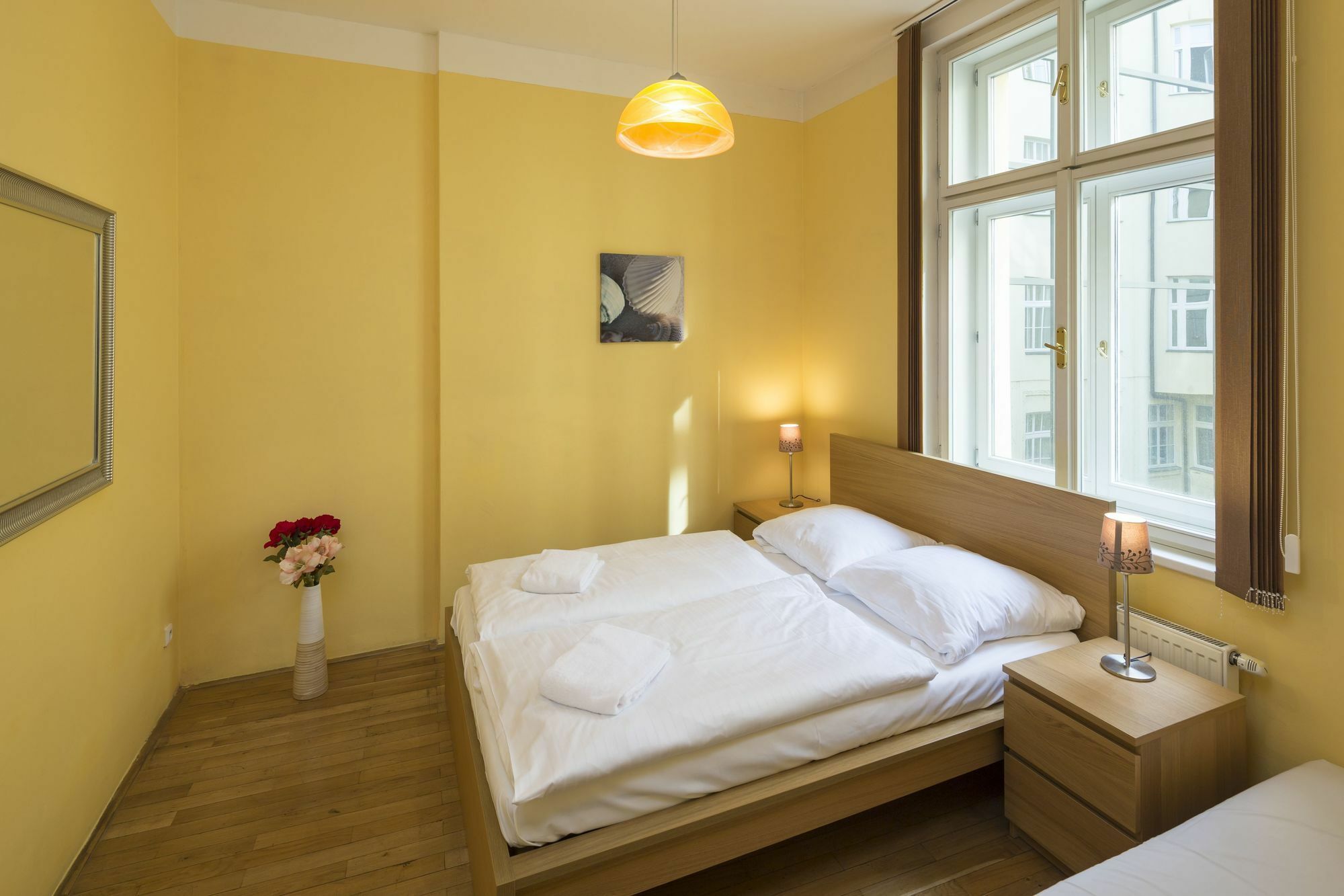 Capital Apartments Прага Экстерьер фото