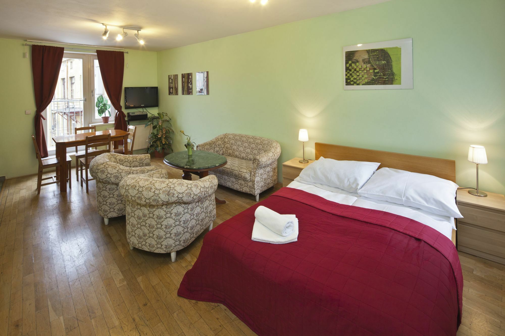 Capital Apartments Прага Экстерьер фото