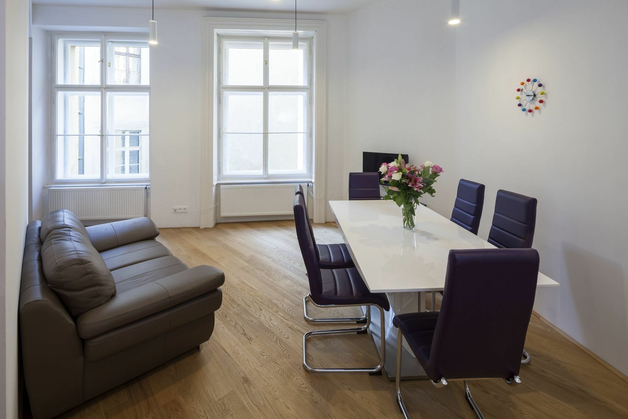 Capital Apartments Прага Экстерьер фото